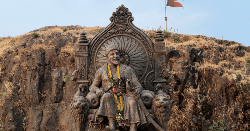 shivaji maharaj essay in marathi